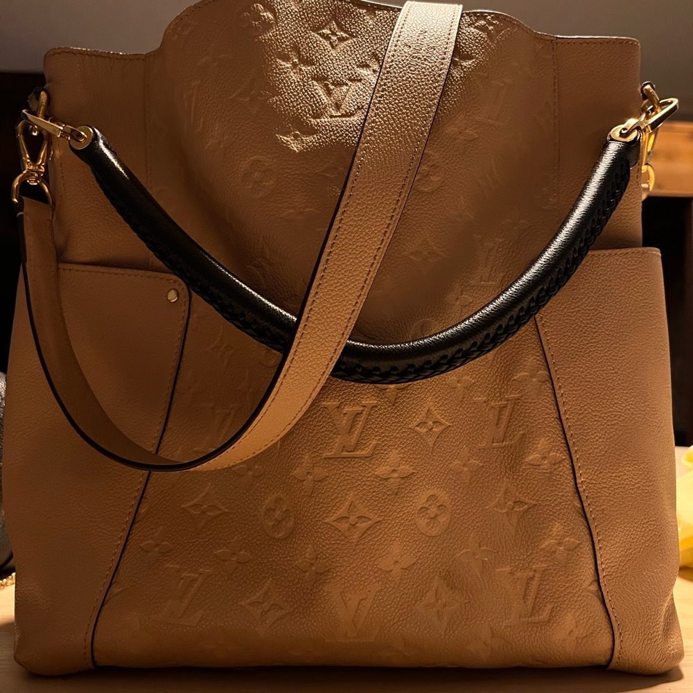 Louis Vuitton Leather Bagatelle hobo monogram Empreinte